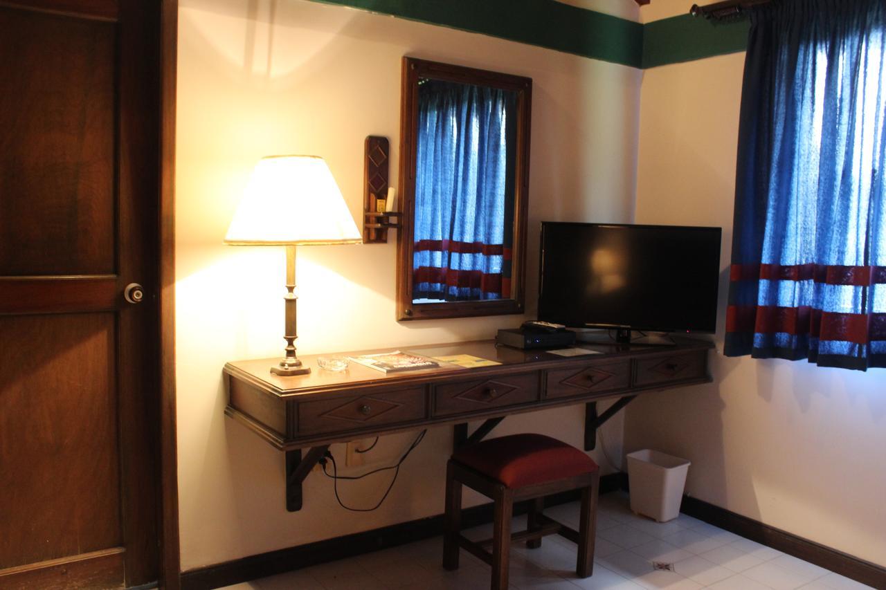 Hotel Acuarela La Granja Bagian luar foto
