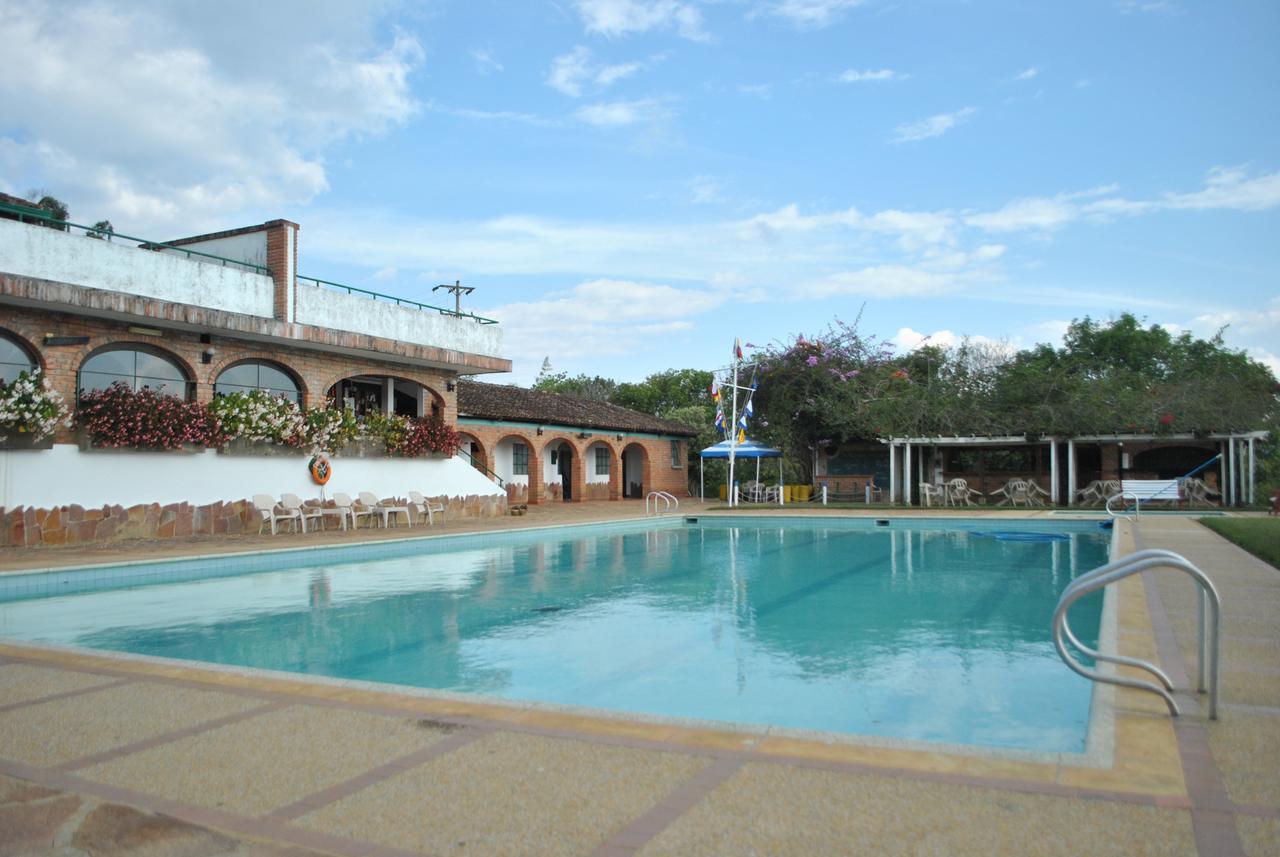 Hotel Acuarela La Granja Bagian luar foto